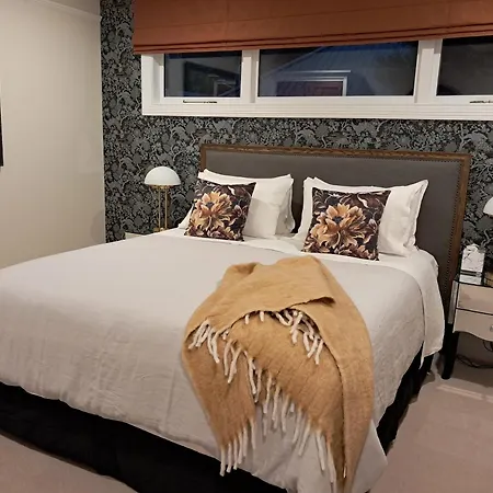 Plane Tree Villa-2